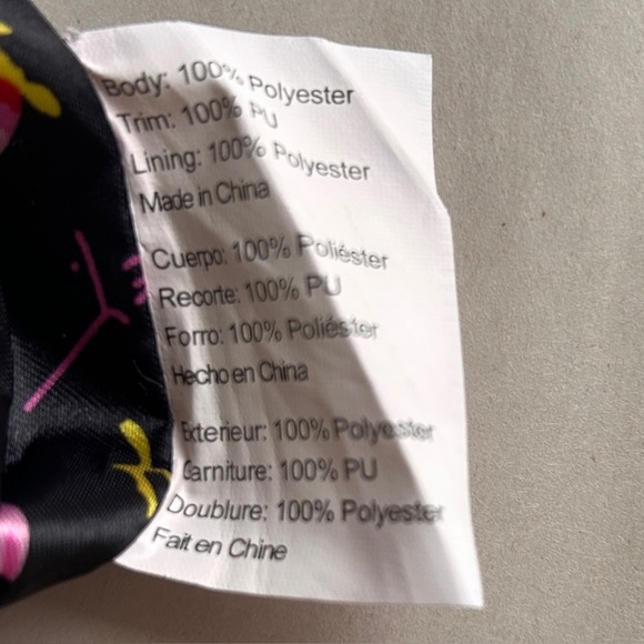 Betsey Johnson Pink and Black Heart Pattern Women's Make-up Bag Kit  Clutch - Picture 4 of 15